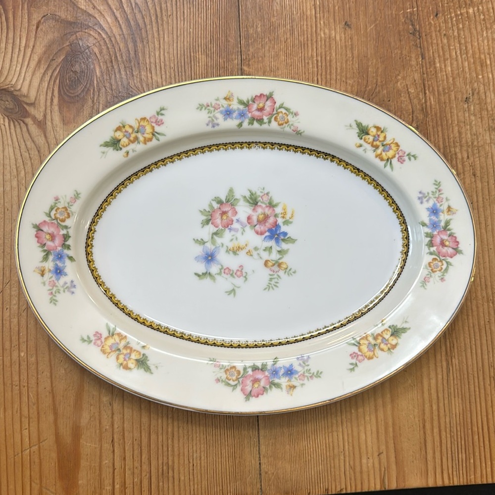 Noritake Wildfleur Oval Platter